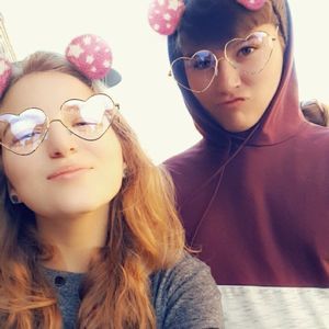 Meet your Posher, Addison